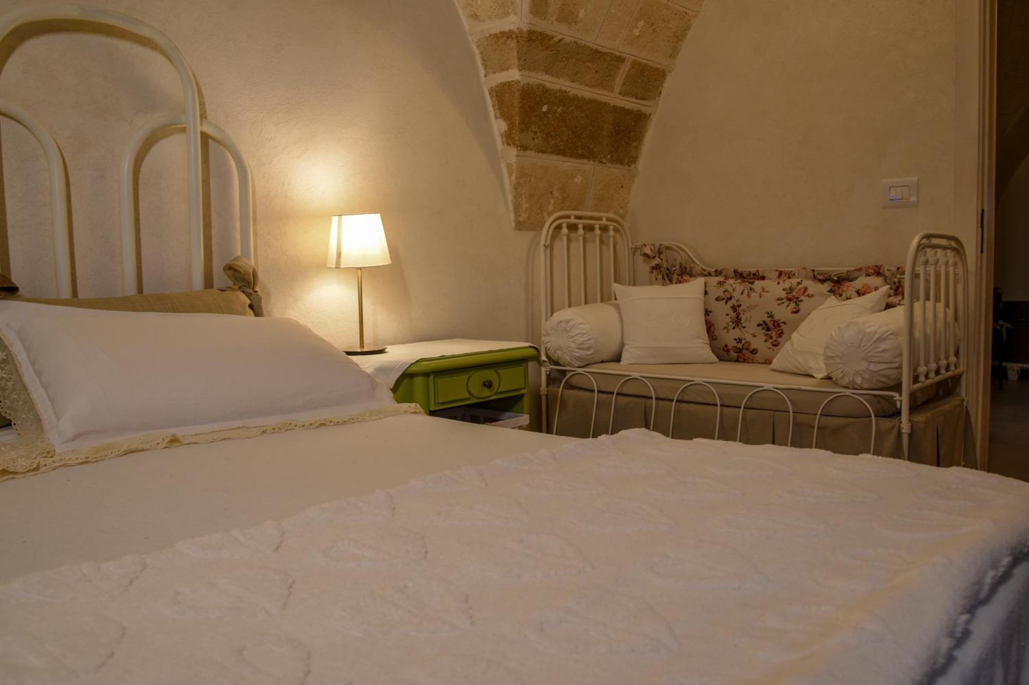 Antica Casina B&B Di Charme ปุลซาโน ภายนอก รูปภาพ