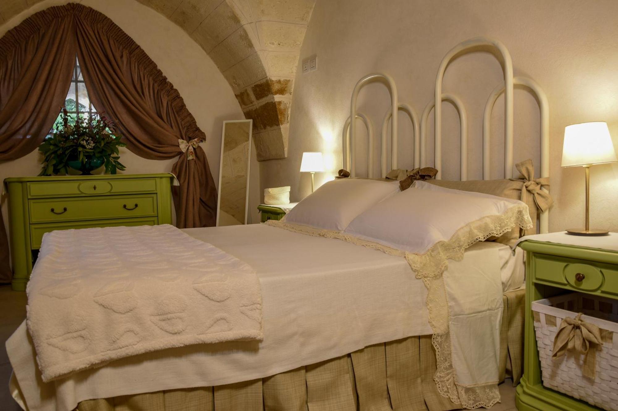 Antica Casina B&B Di Charme ปุลซาโน ภายนอก รูปภาพ