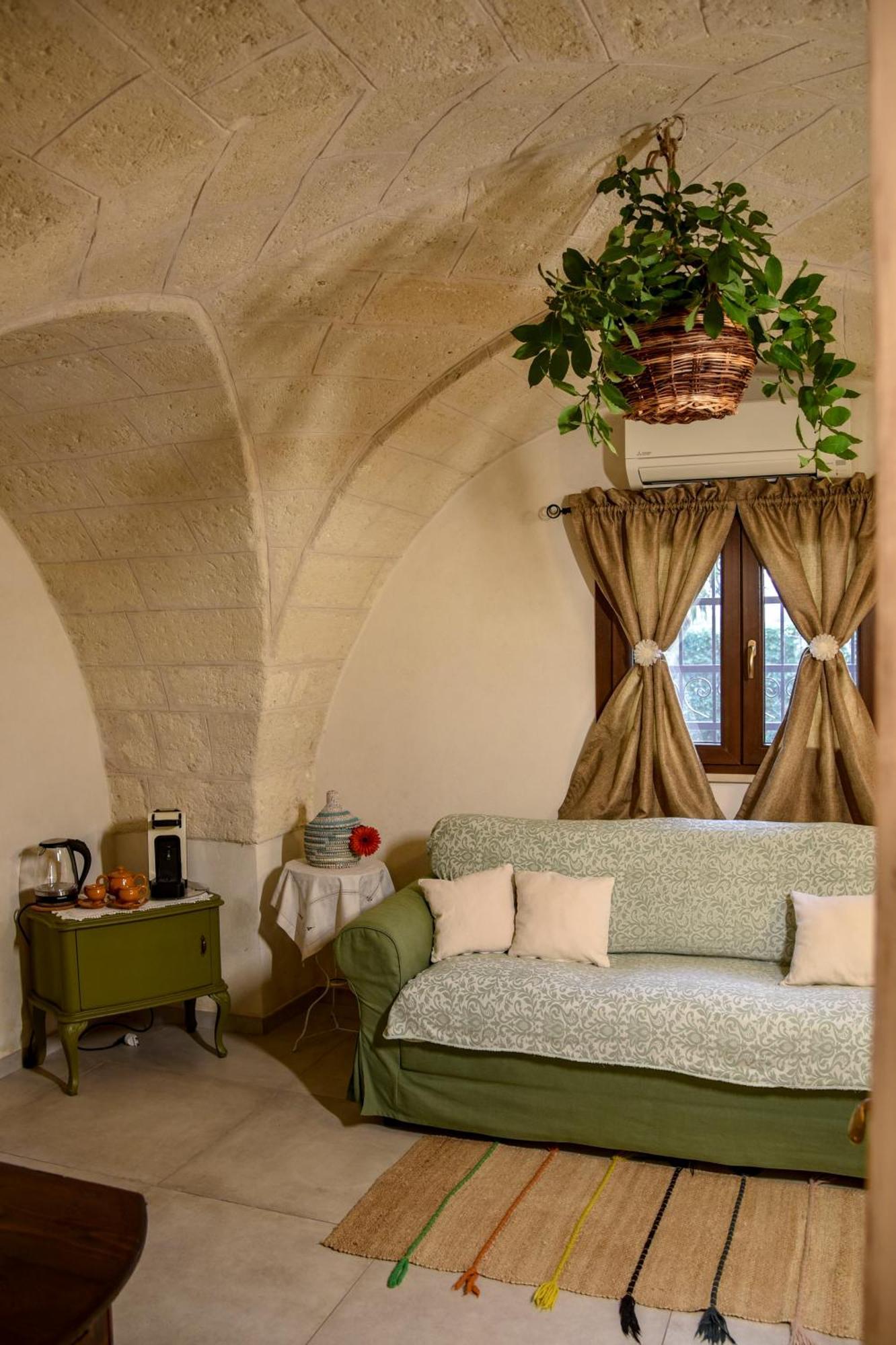 Antica Casina B&B Di Charme ปุลซาโน ภายนอก รูปภาพ