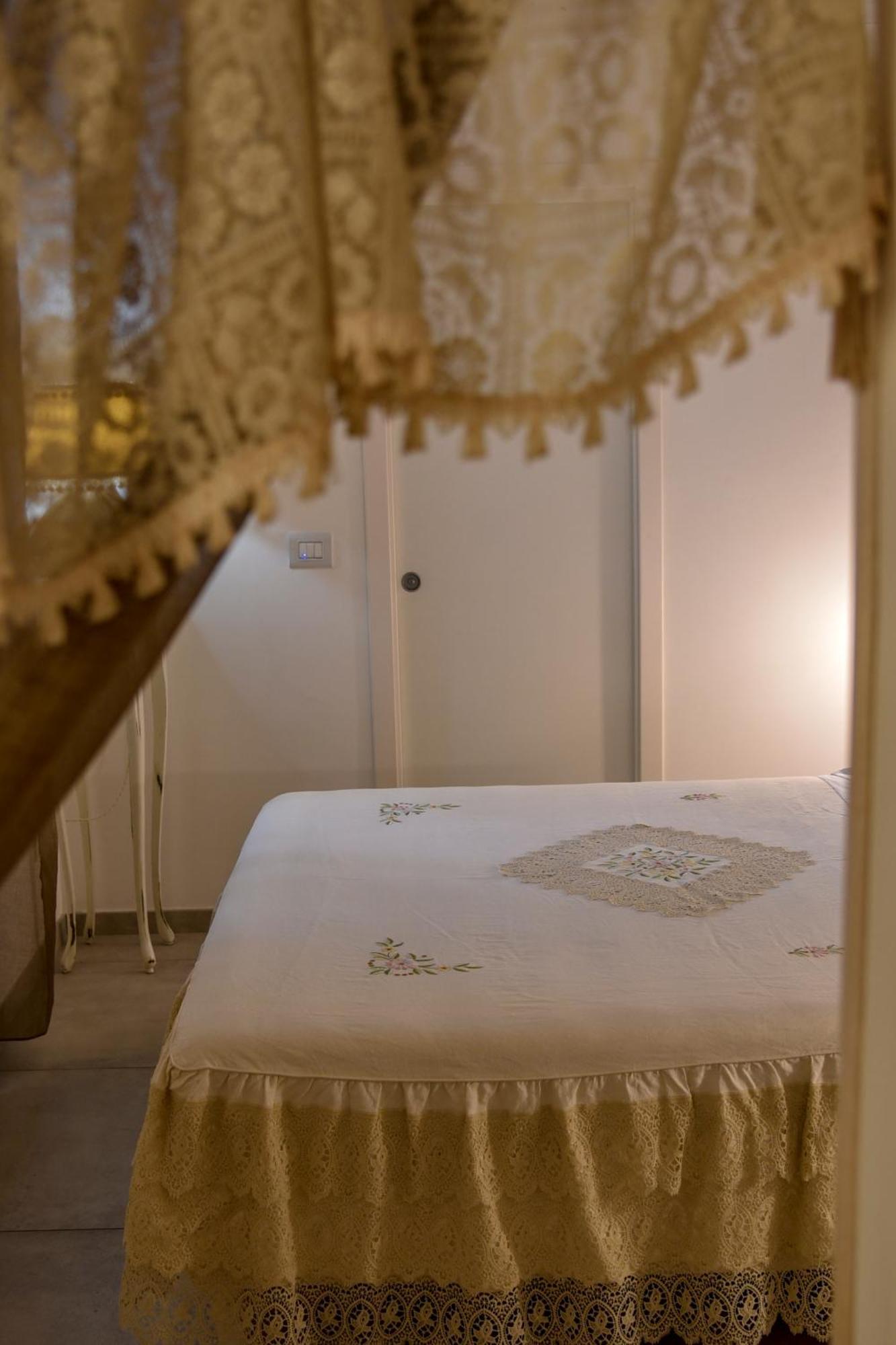Antica Casina B&B Di Charme ปุลซาโน ภายนอก รูปภาพ